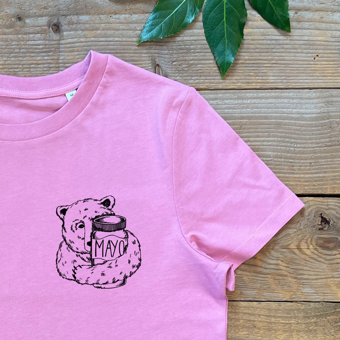 pink tshirt with bear and mayo jar