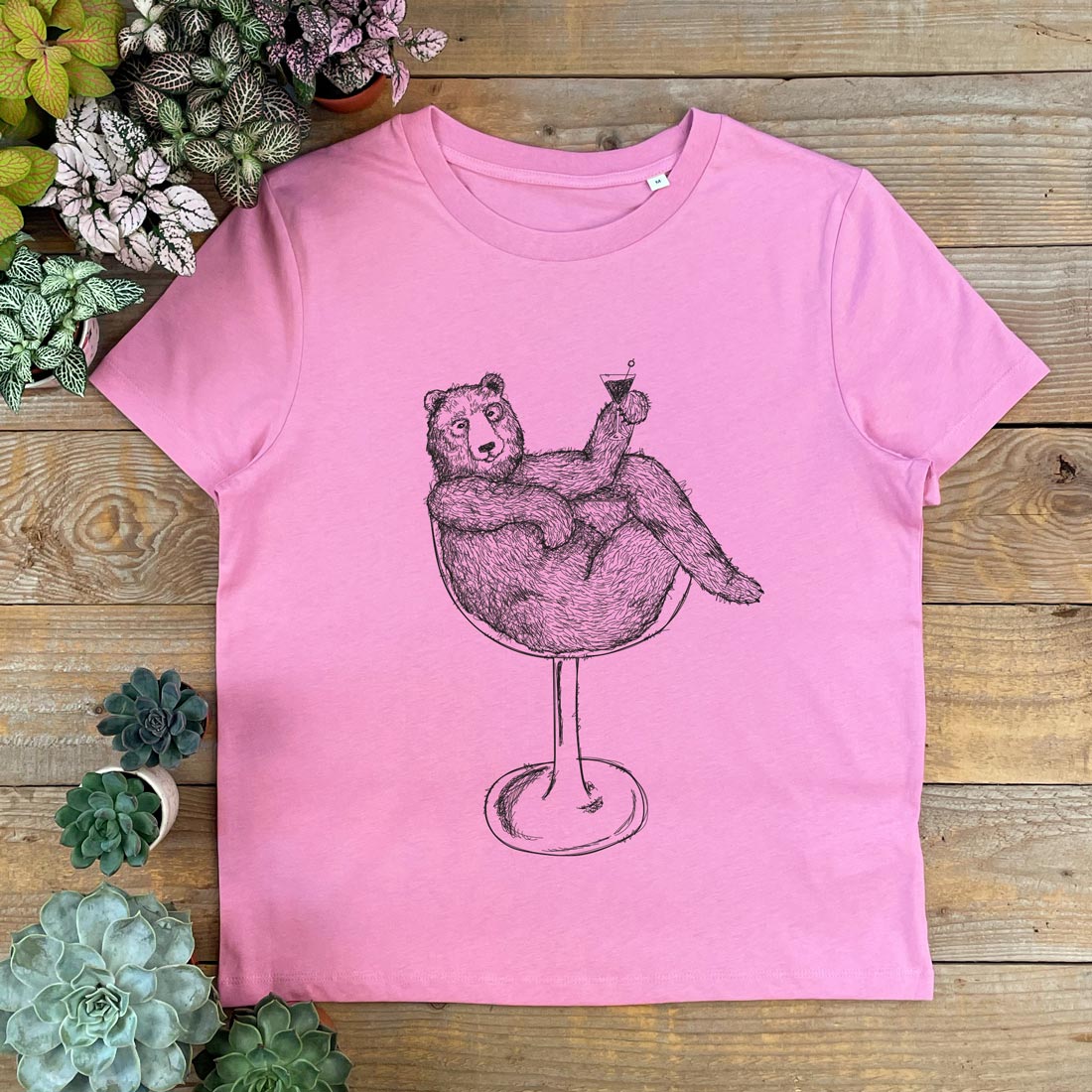 PINK SCOOP TSHIRT WITH BEAR SAT IN COCKTAIL GLASS