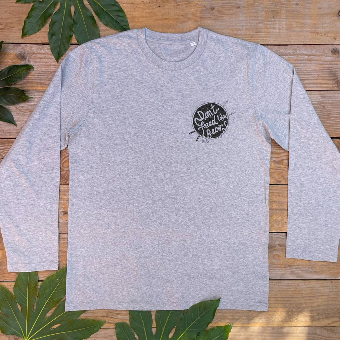 grey tee with noodles design