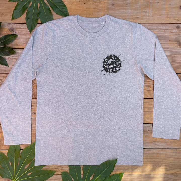 grey tee with noodles design