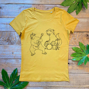 bear playing guitar tee