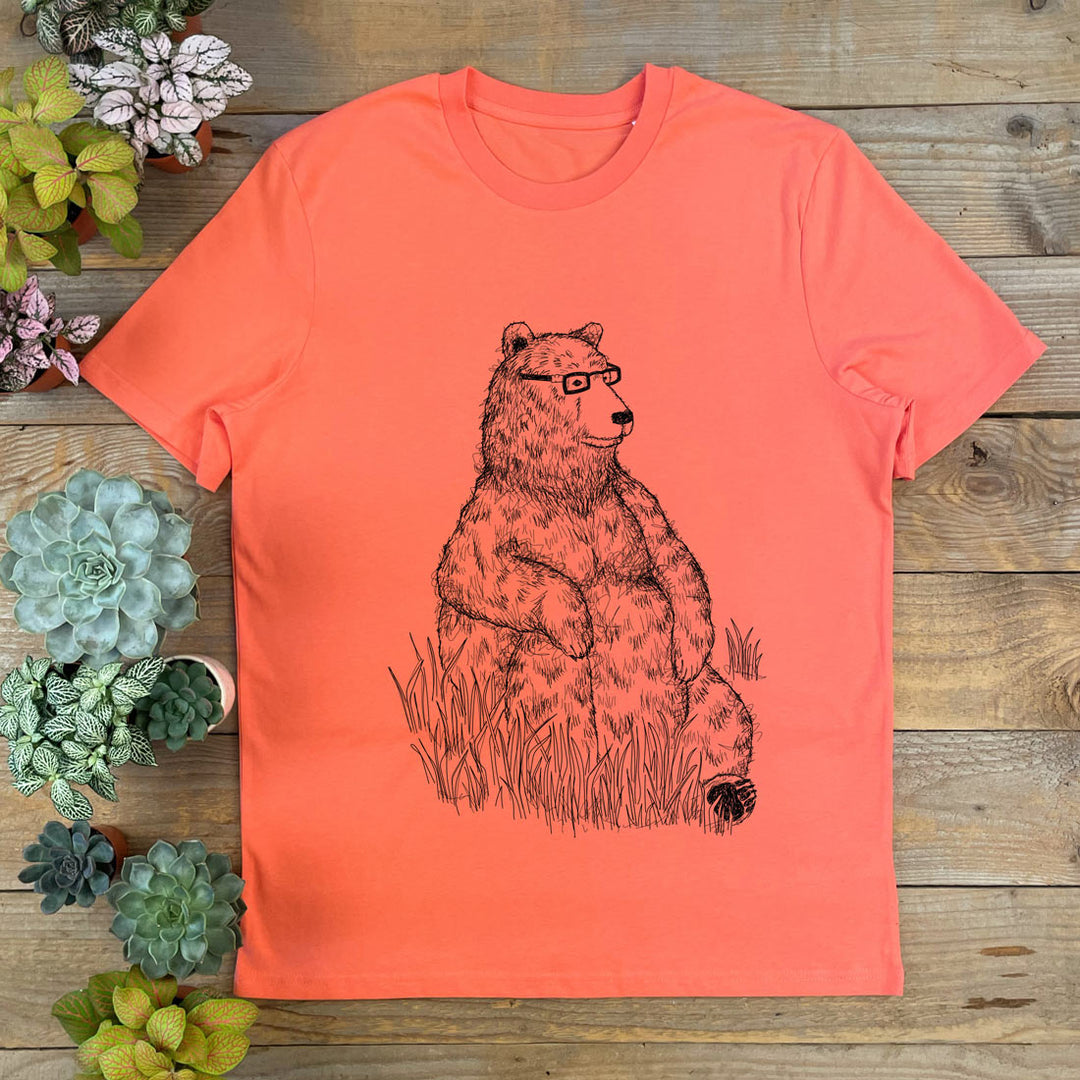 bear sitting with glasses men tee