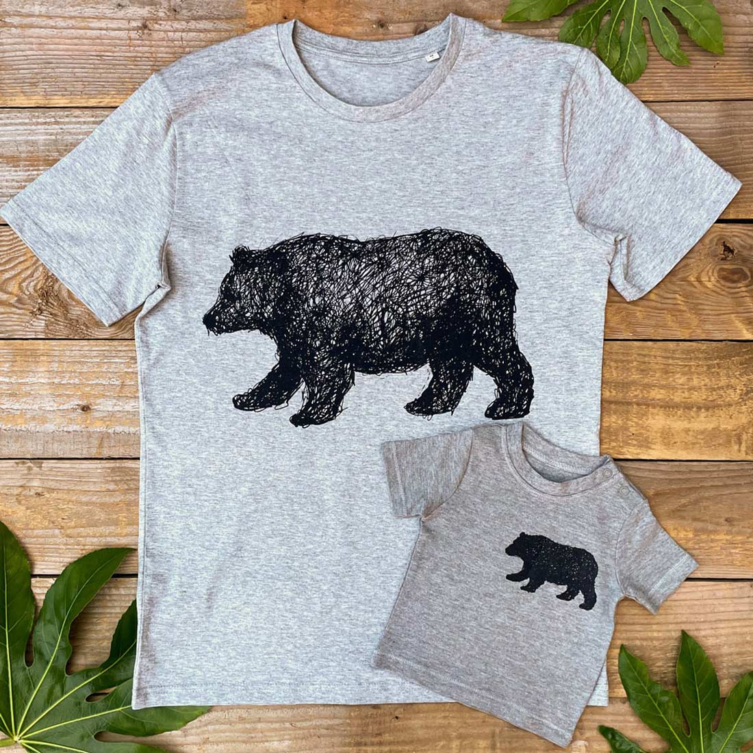 walking bear grey t-shirt